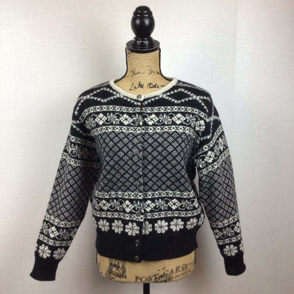 GAP 100% Wool Made in Korea Black White Button Down Cardigan - Picture 13 of 13